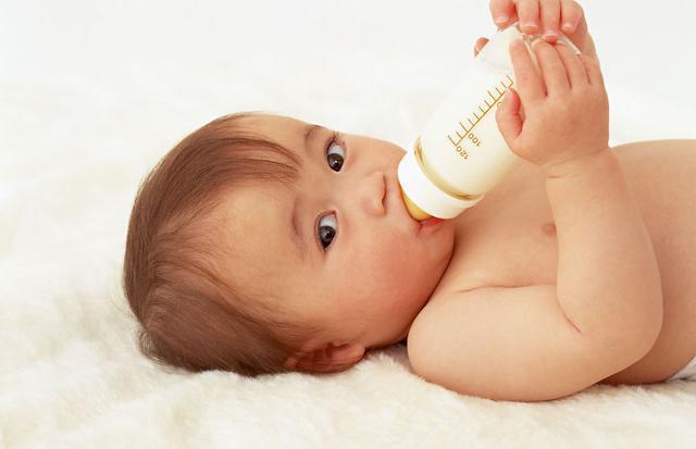 最新母乳喷射系列封面，科普与讨论的热议话题