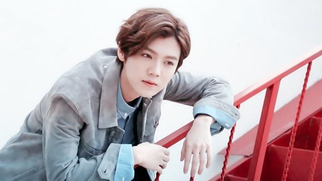 鹿晗2017最新写真震撼亮相，魅力无限！